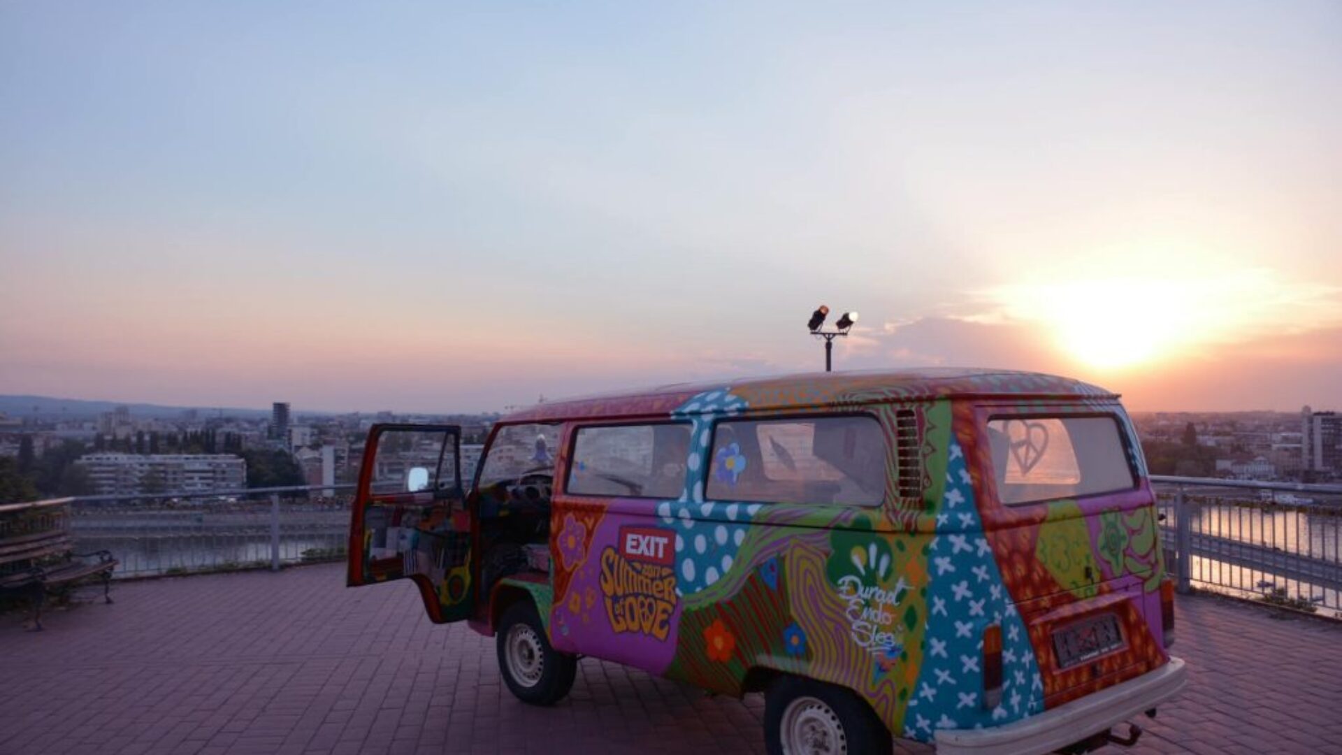 Ako EXIT ode iz Srbije – šta ostaje mladima?