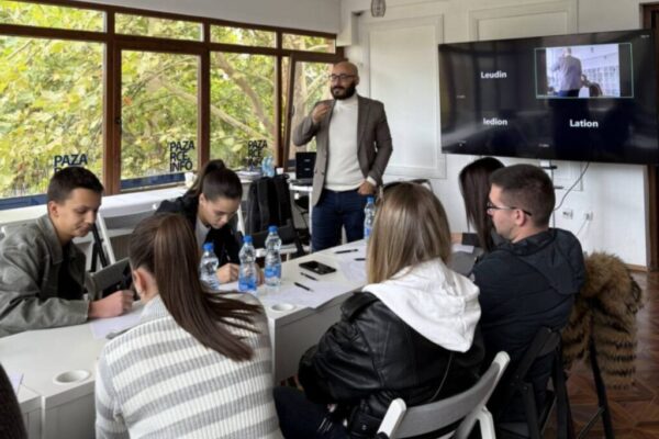Drugi trening projekta „Mlad sam, jasan – glasam!“: Mladi traže više prostora za svoj glas